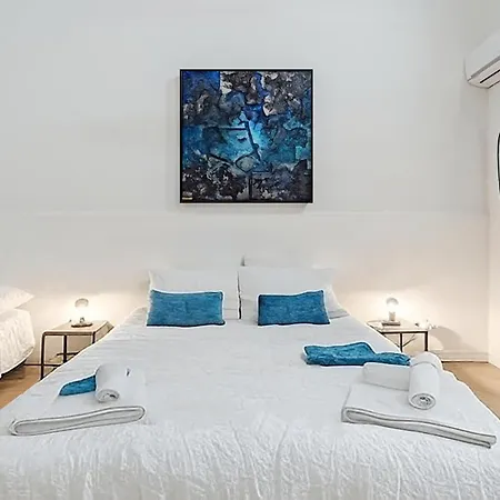 Loft35 - Loft Con Vasca Idromassaggio Nel Cuore Di Apartamento