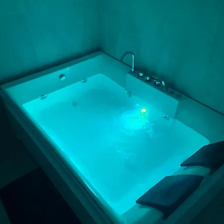 Loft35 - Loft Con Vasca Idromassaggio Nel Cuore Di * Palermo